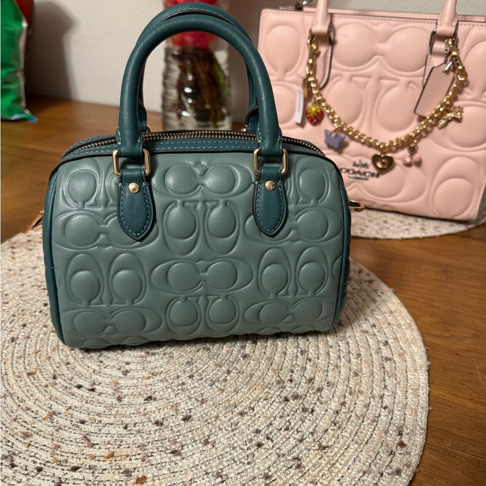 COACH Mini RWN BLKD SIG - Picture 3 of 5